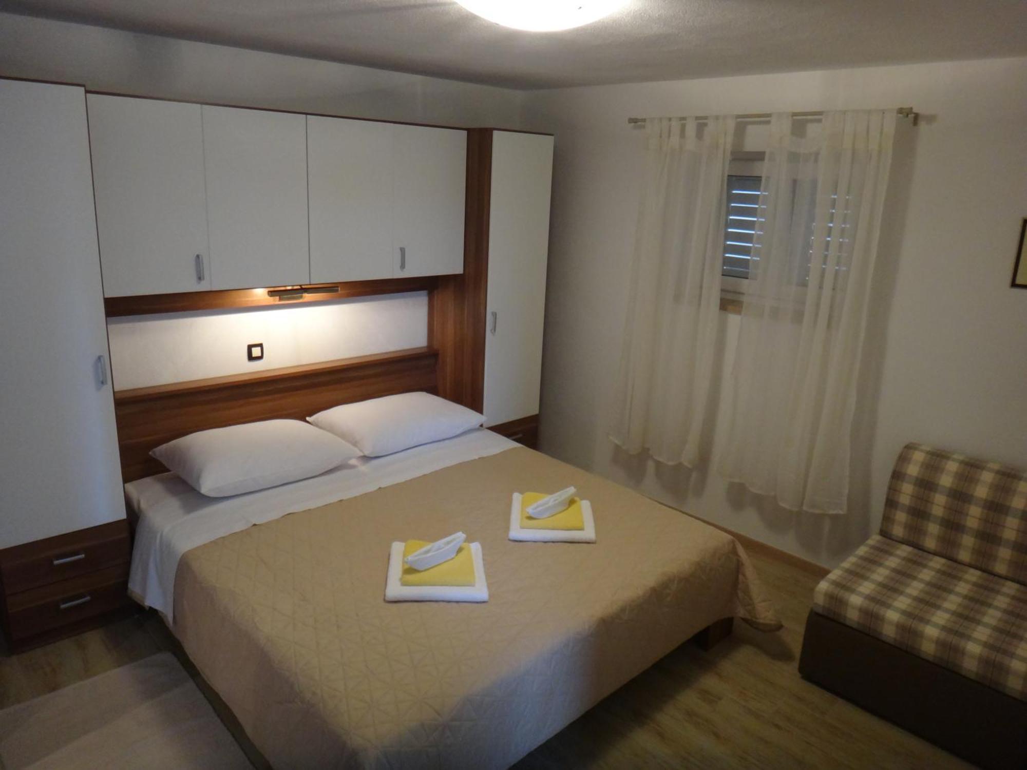 Apartments Selina Vinišće Стая снимка